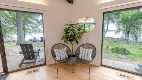 Haiku River House