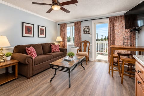 Cozy Vacation Living Room 2