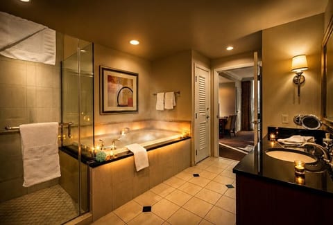 Jetted Soaking Tub — Primary Ensuite Bath, Deep Soak Tub and Enclosed Glass Shower