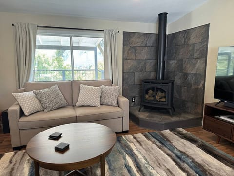 Manzanita Sunsets Bungalow