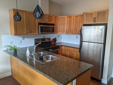 Top Floor Condo in the Okanagan. image 5