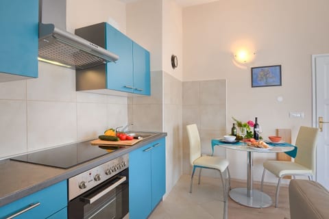 Apartment Paradiso 3 - Unit 209157-5