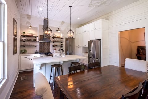Kitchen and dining table