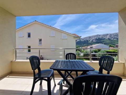 Apartment Pavlaković - Unit 126611-15