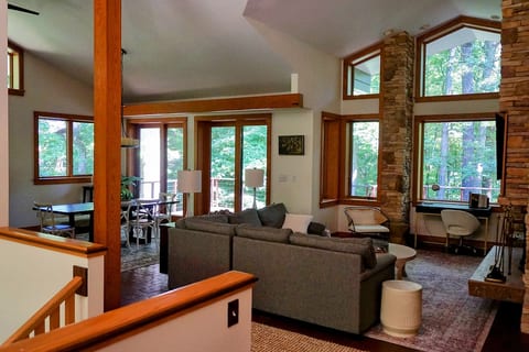 Duke Forest Zen Treehouse - pool table, decks