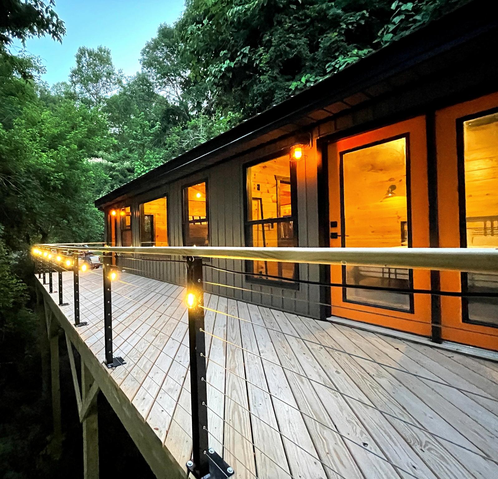 The treehouse vibe The Little Lake House at Center Hill Lake