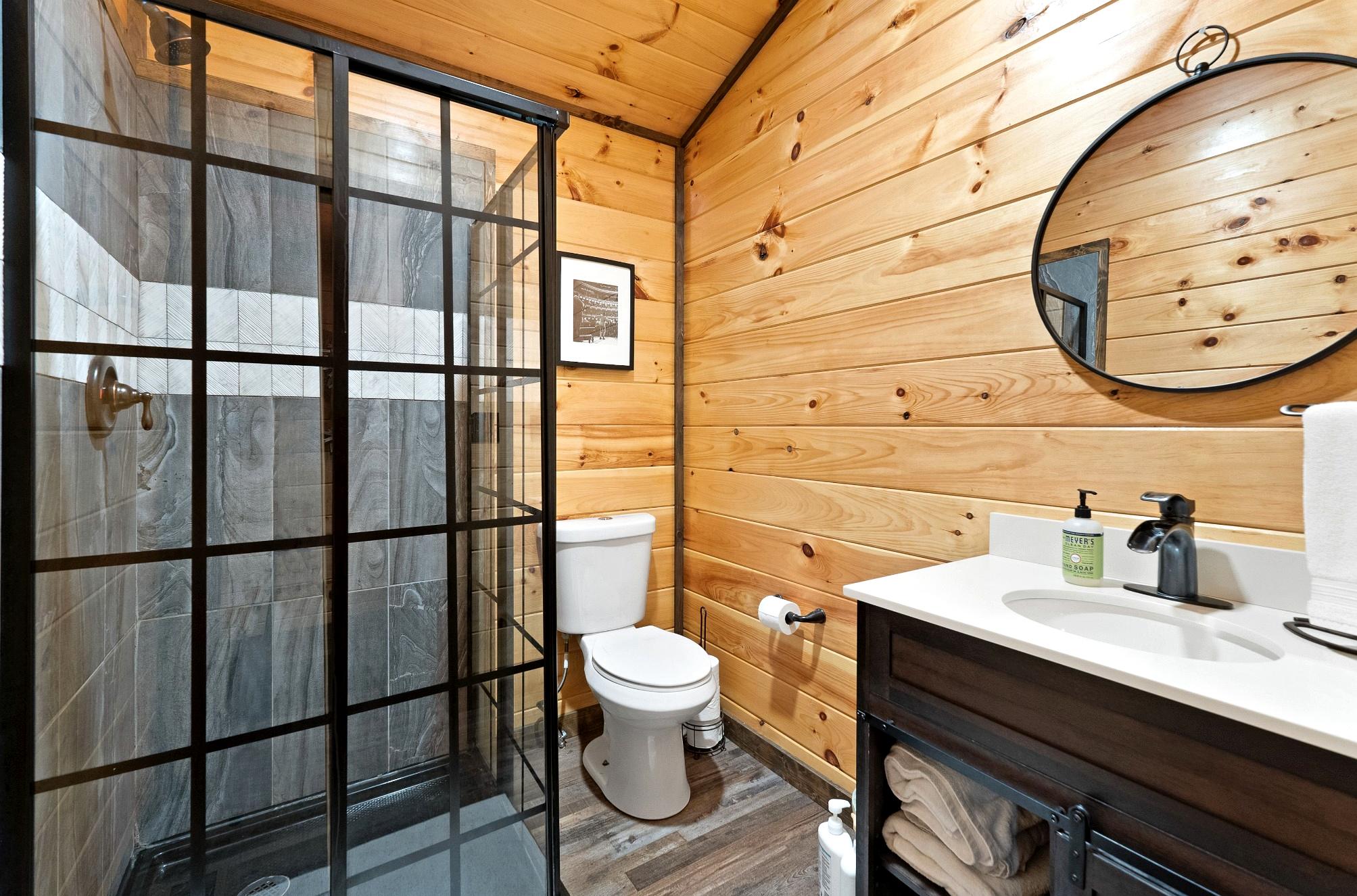 Bathroom 2.