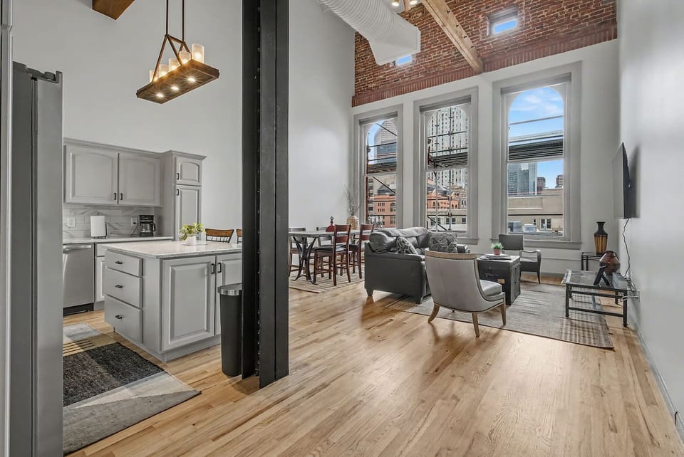 Loft d'Arte di Lusso nel Centro di Denver | La Galleria Elevata - Denver