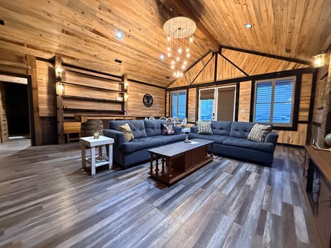Open floor plan with amazing details