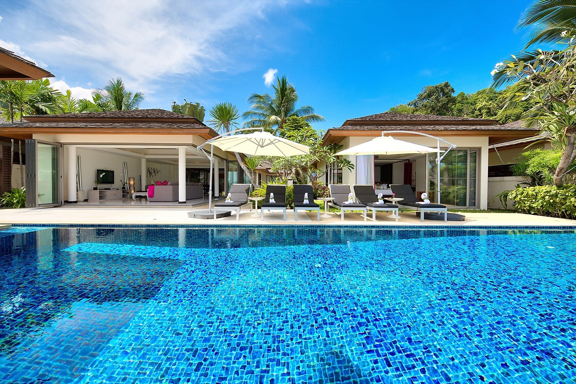 Baan Feung Fah
