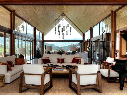 Panacea Retreat | 6 Bedroom - Praana Residence