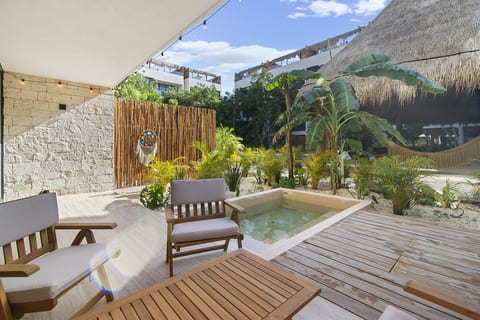 Jungle Oasis w FREE Ikal Beach Club Shuttle