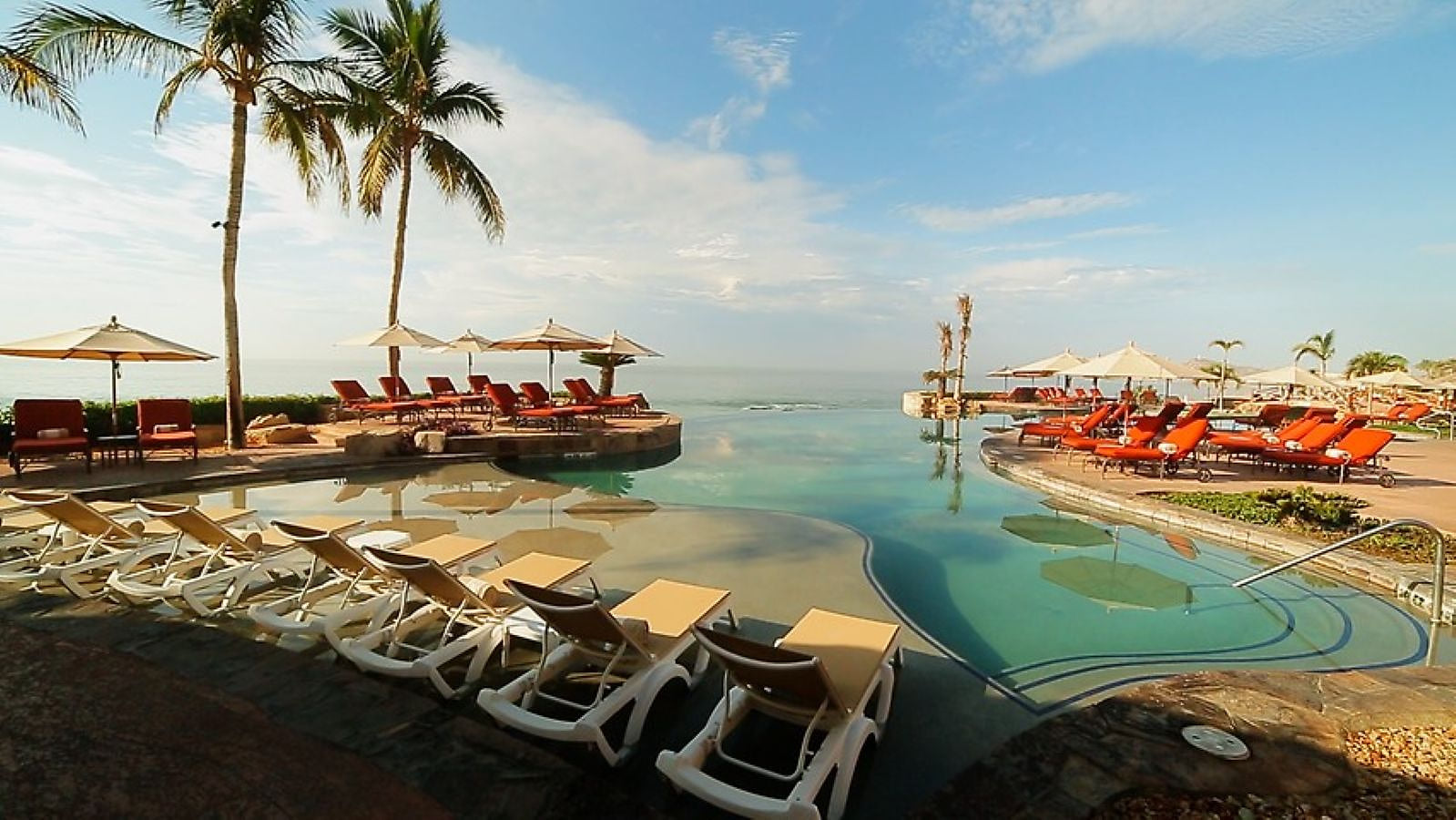 Pools and Beach at Hacienda Del Mar Cabo, Vacation Travel Exclusives