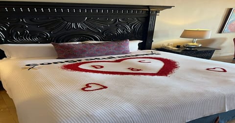 Owner Luxury Suite at the Rose, Vacation Travel Exclusives