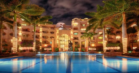 Pools and Beach at Pueblo Bonito Rose, Vacation Travel Exclusives