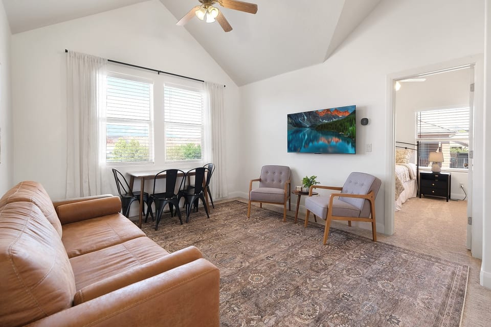 King Beds + Full Kitchen | Peaceful 2BR Casita Re - San Juan County