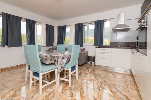 Apartment Marica - Unit 378298-13
