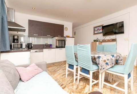 Apartment Marica - Unit 378298-13
