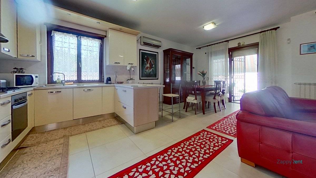 Rome Vacation Home in Axa-Palocco, Rome