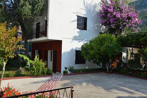Apartment and Rooms Danica - Unit 126238-15