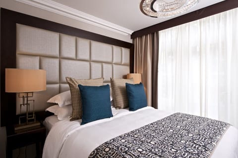 3 Bedroom Executive Serviced Apartment Kensington