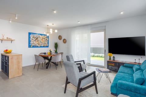 Apartment Lemon 3 Premium - Unit 370088-13