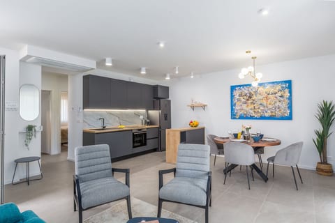 Apartment Lemon 3 Premium - Unit 370088-13