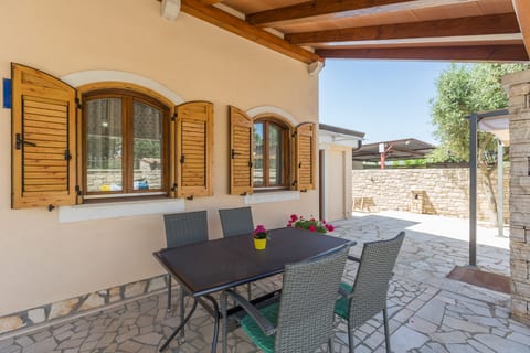Apartment Residence Livija 1 s bazenom - Unit 370732-13