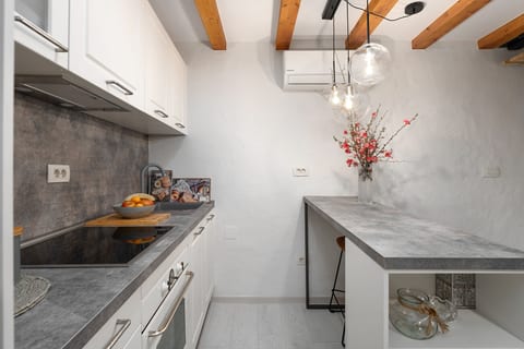 Apartment Piazzetta Studio - Unit 370794-13