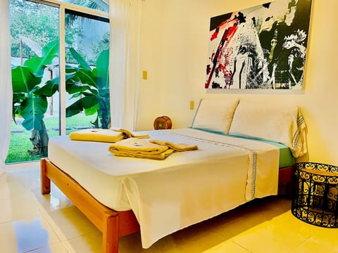 8 Pax Basic Pool Villa