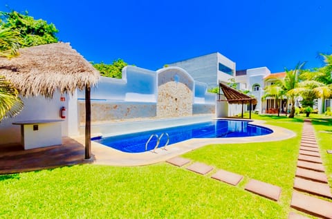 19 Pax 2 Connected Superior Pool Villas