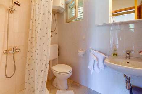 Apartments Lela - Unit 125952-15
