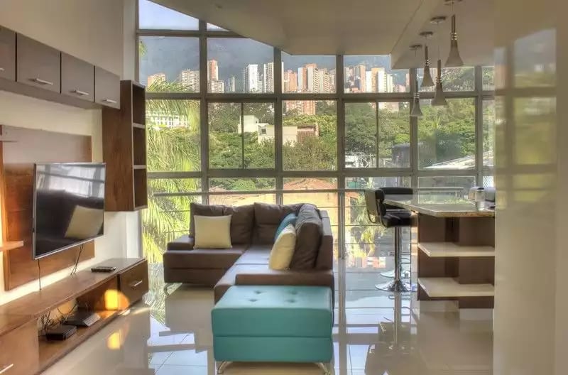 3 bedroom PH inside Lleras Roof Top HOT TUB AC 123 - Medellín