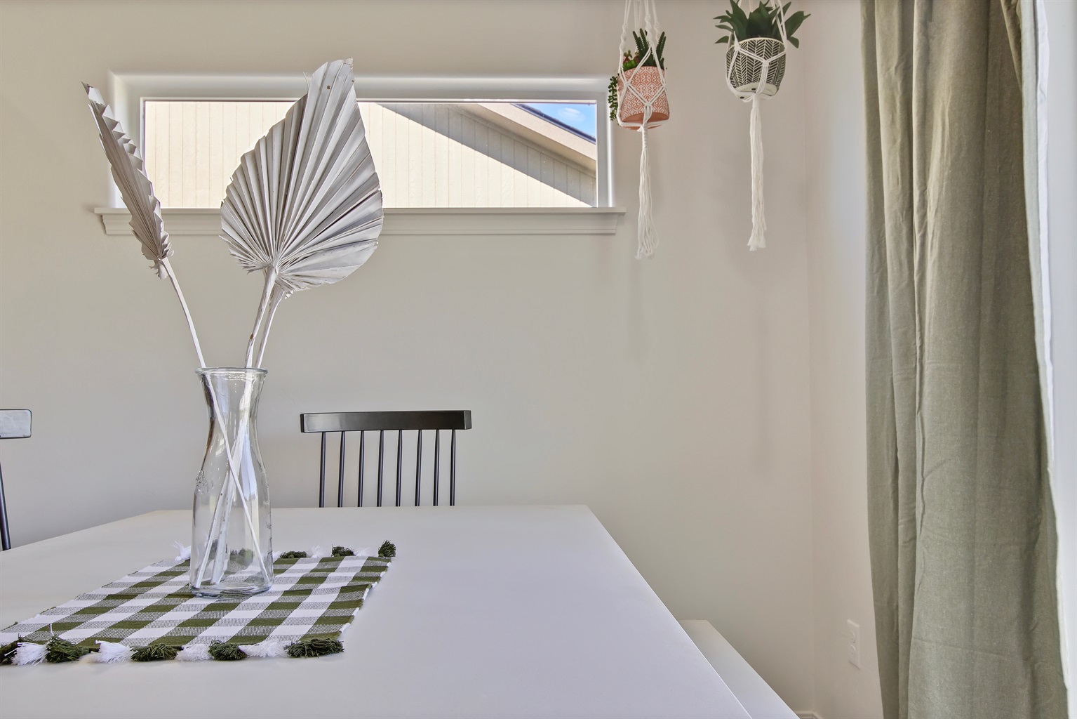 modern-sage-farmhouse-private-3-bedroom-home-amazing-location/