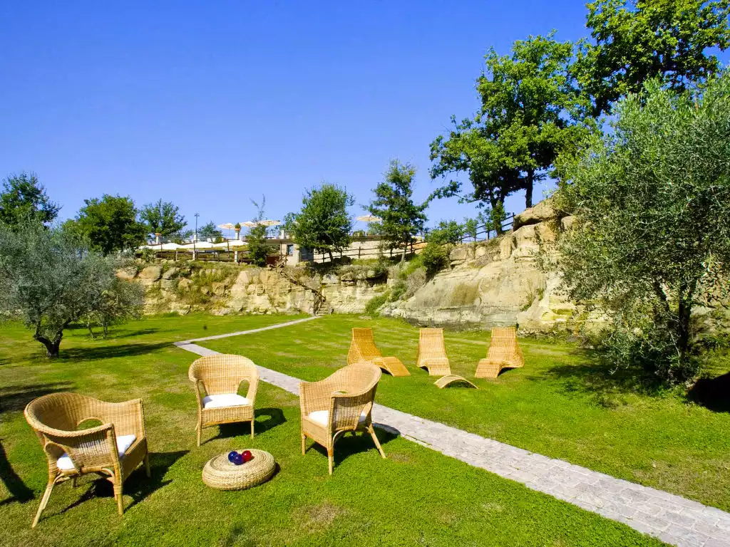 Oak - Pitigliano