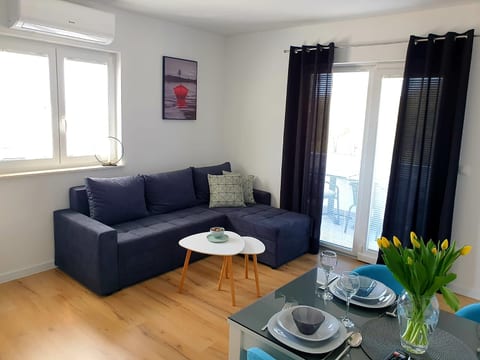 Apartment Tea - Unit 208852-5