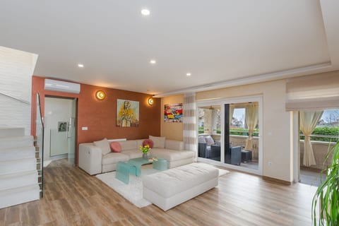 Villa Anabel s bazenom i whirlpool-om - Unit 376163-13