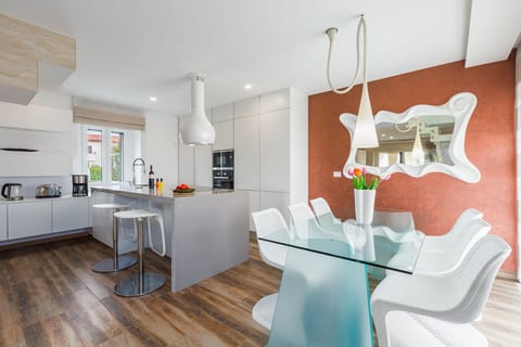 Villa Anabel s bazenom i whirlpool-om - Unit 376163-13