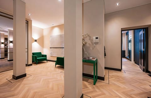 Luxury 2BR Apartment