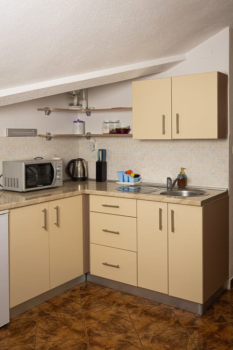 Apartments Nevistic lake view - Unit 378245-13