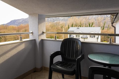 Apartments Nevistic lake view - Unit 378246-13