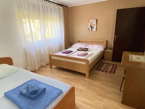 Apartments Fran - Unit 378277-13