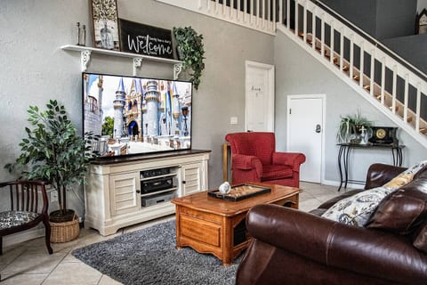 Simply Home, 8 miles to Espn & WDW, Kitchen use