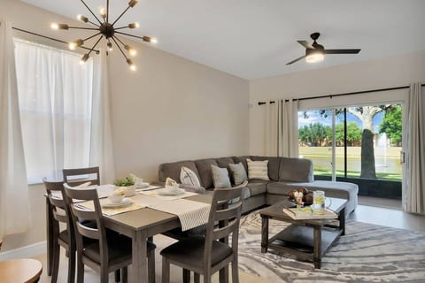 Waterside Resort Villa, 9mi/14km Disney, Gym 507