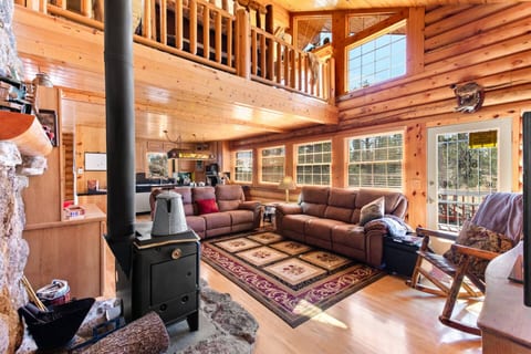 Nature Lover’s Escape | Red Feather Lakes Cabin