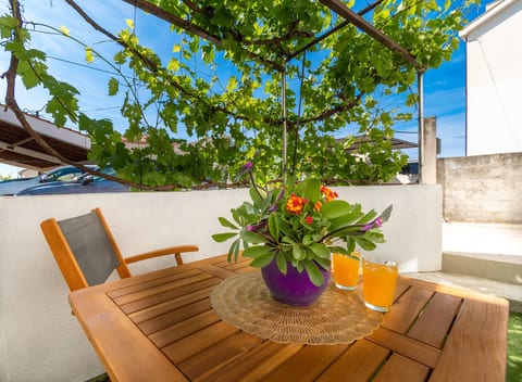 Apartment Dijana - Unit 378326-13
