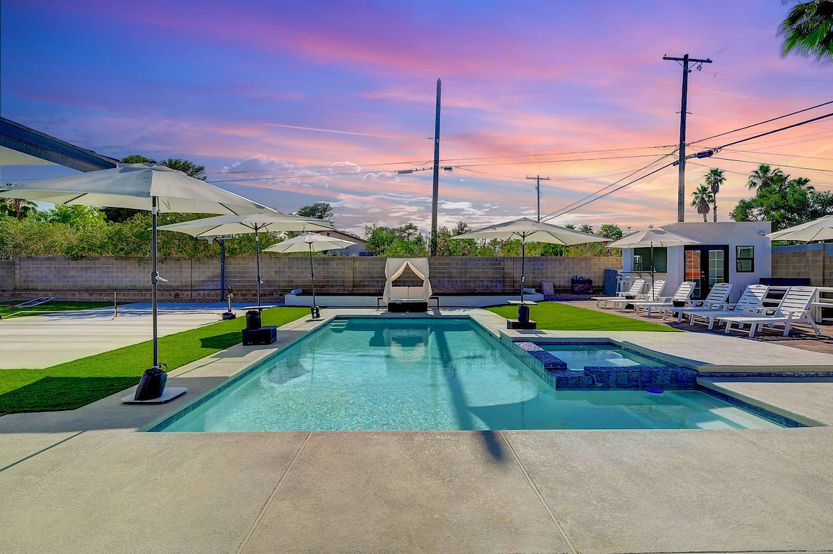 The Grand Oasis Estate | A Luxe Private Resort image 1