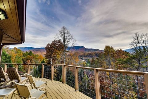 Gatlinburg Cabin Fire Pit Hot Tub Amazing Views