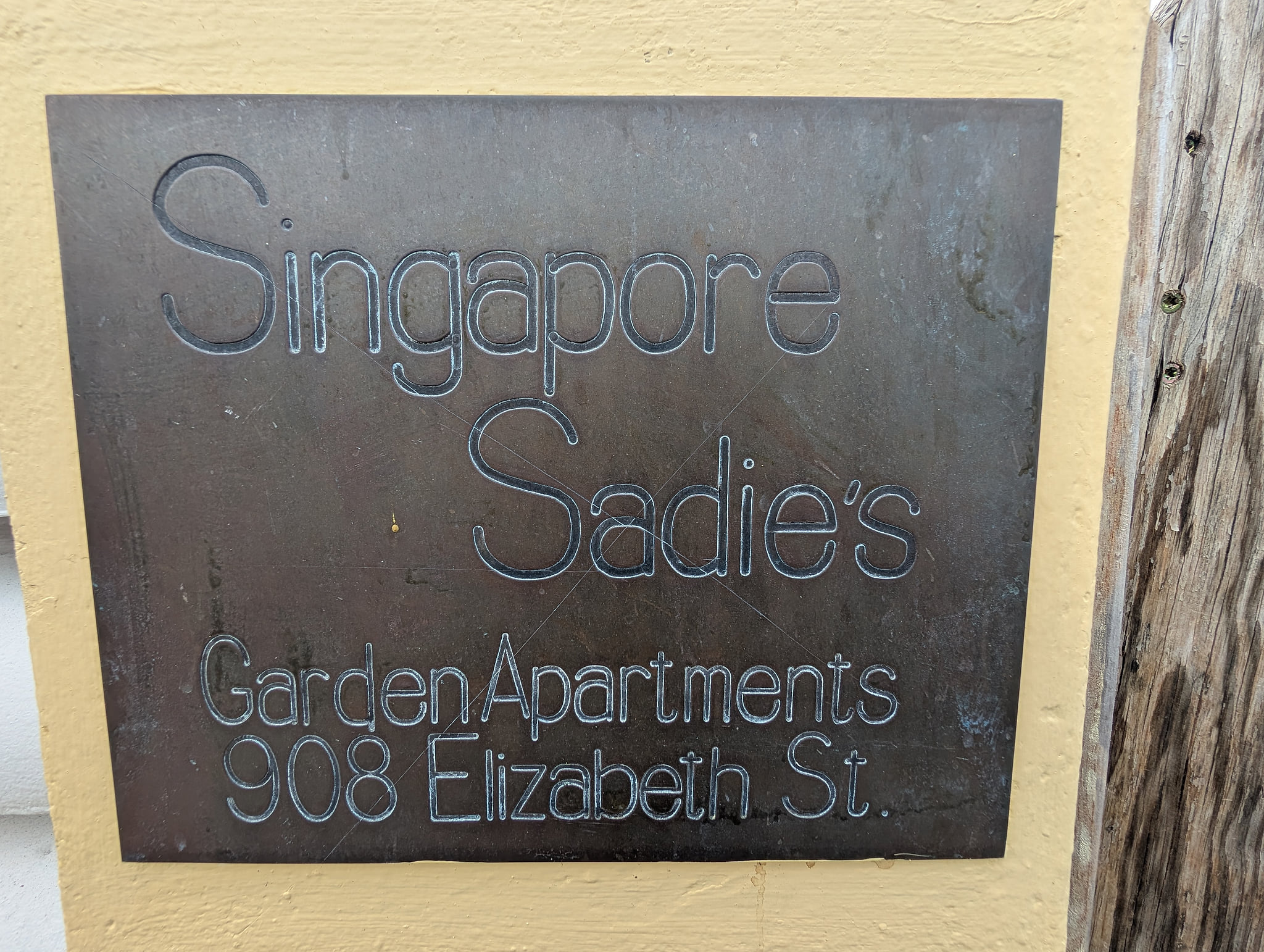 Garden Apartment Sanctuary in Historic District