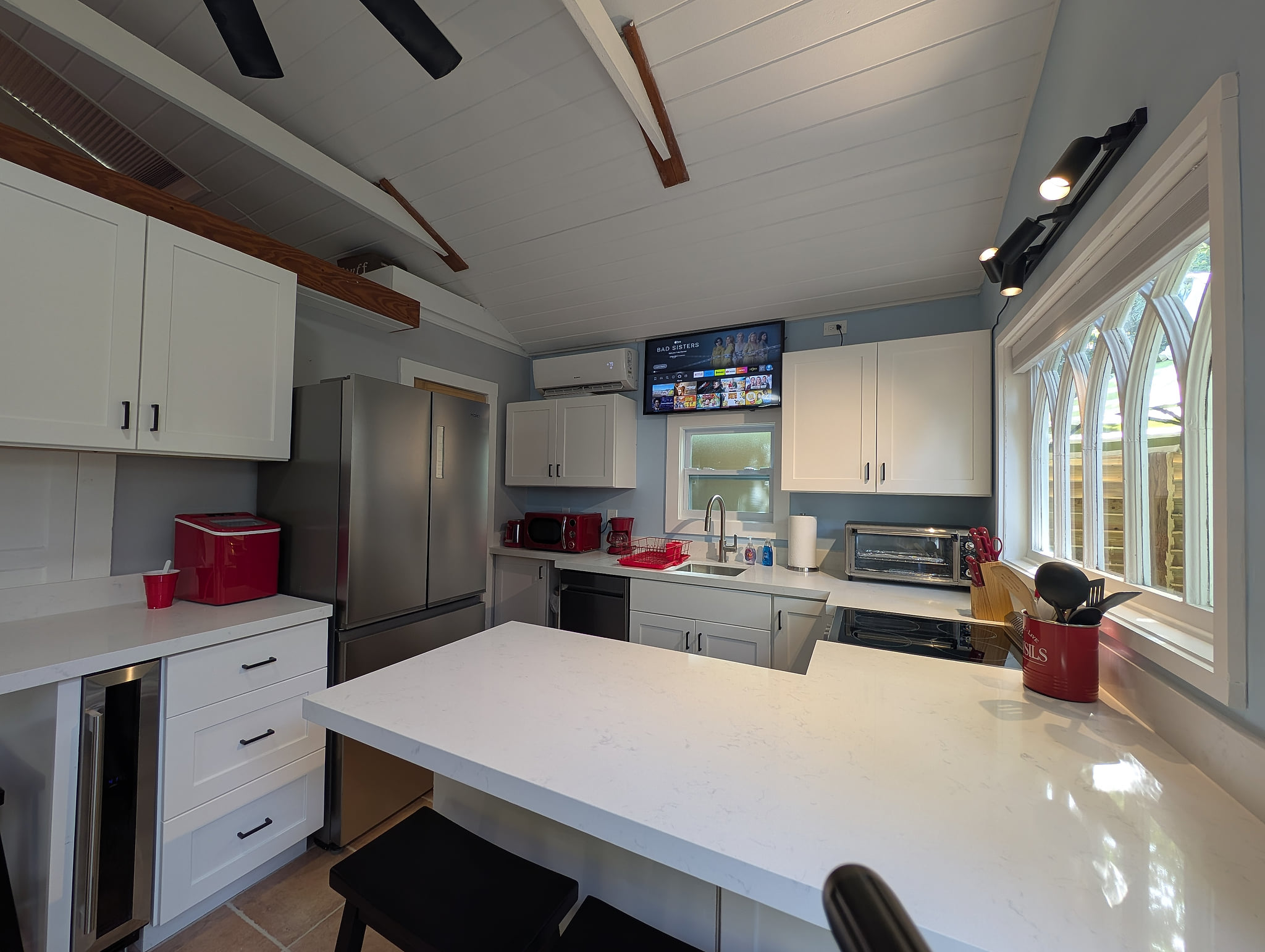 Garden Apartment Sanctuary in Historic District